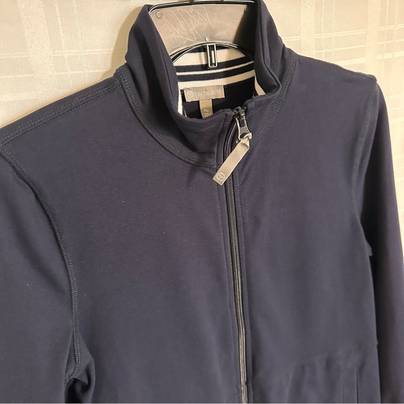 Talbots Zip Up - Picture 6 of 8